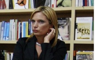 LA VOCE a Anna Stranieri LA VOCE a Anna Stranieri