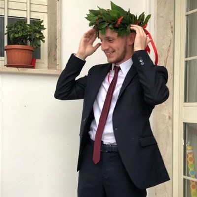 Congratulazioni dottore! Ad maiora semper! Congratulazioni dottore! Ad maiora semper!