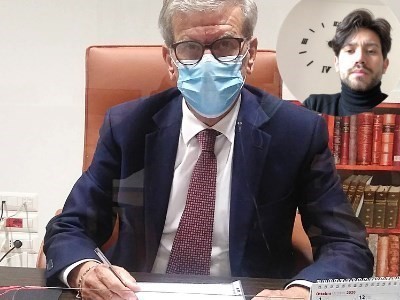 ?Straordinario sindaco che comunica solo con i “pizzini”