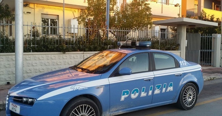 Polizia 