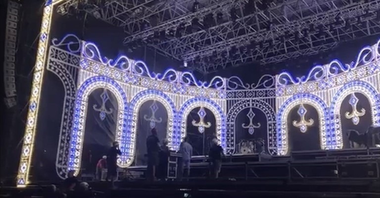 Notte della Taranta 2017, anteprima del palco con le luminarie VIDEO
