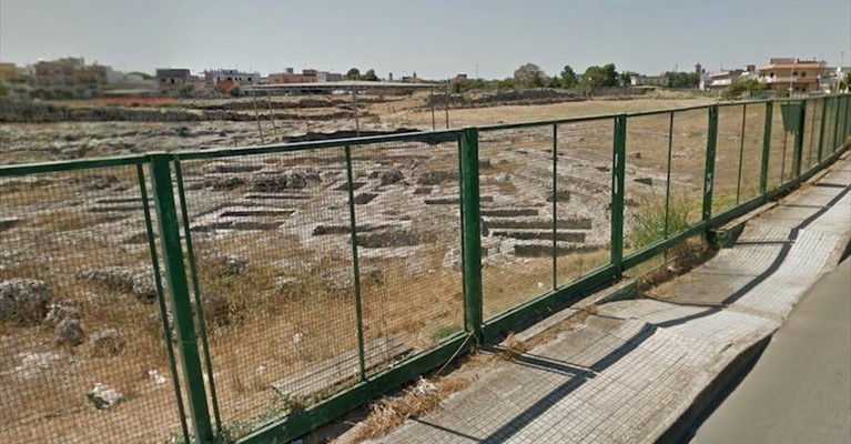 Turisti inglesi attratti dal Primitivo "visitano" il Parco dai finestrini del pullman