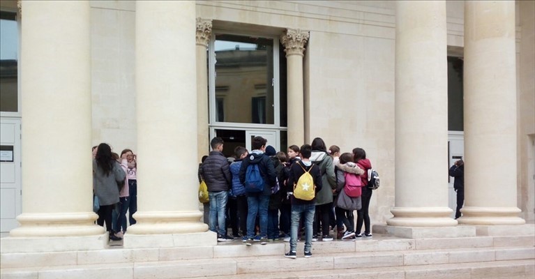 Gli studenti all Gli studenti all