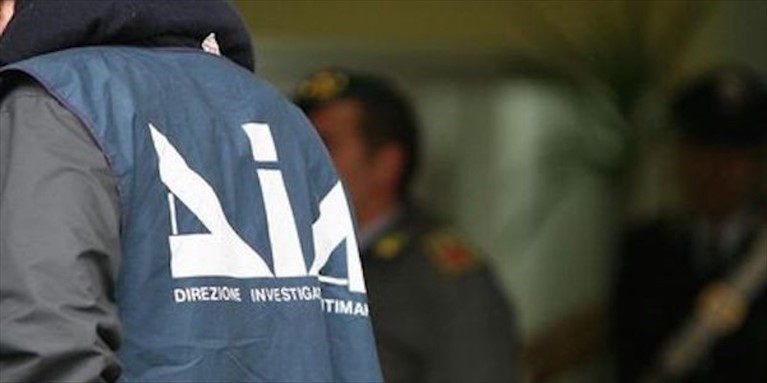 Operazione antimafia Operazione antimafia
