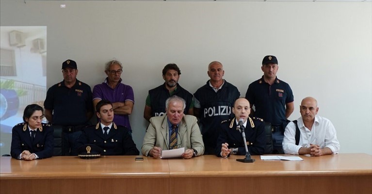 Conferenza stampa operazione IMpresa Conferenza stampa operazione IMpresa