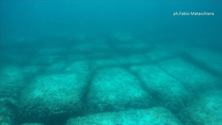 Le immagini della scoperta di Fabio Matacchiera