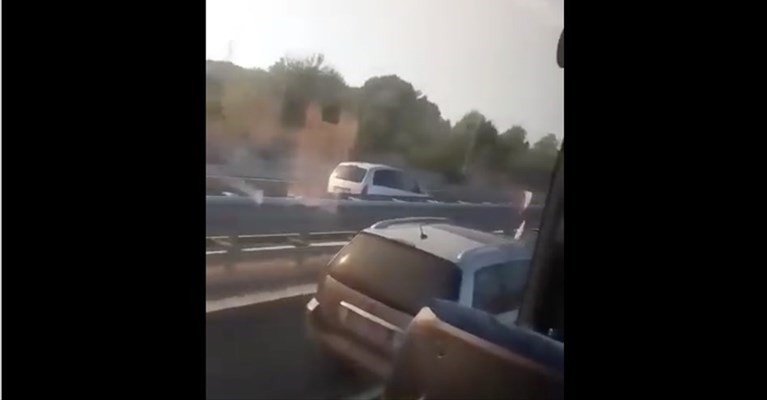 Auto contromano sulla Taranto Martina, sfiorata la strage | IL VIDEO
