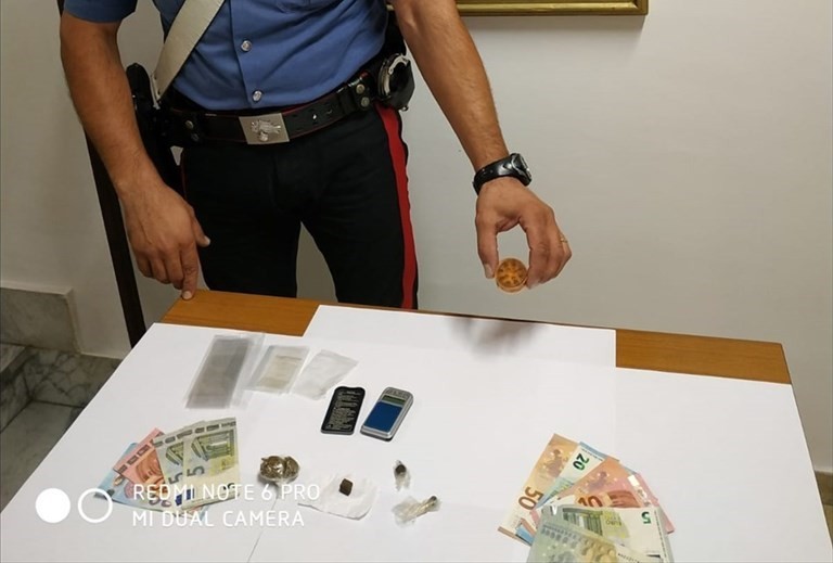 La droga sequestrata La droga sequestrata