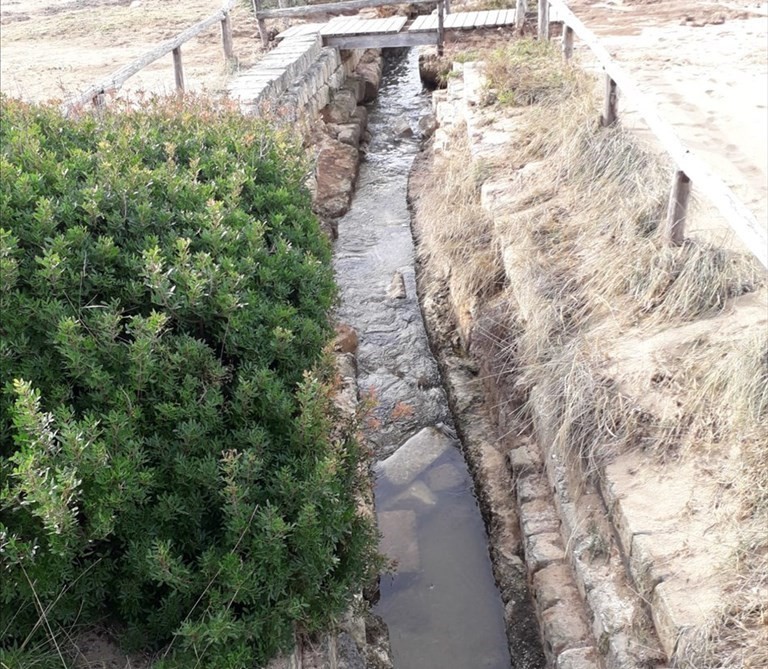 Il canale della salina Il canale della salina