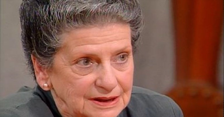 Elisa Springer Elisa Springer