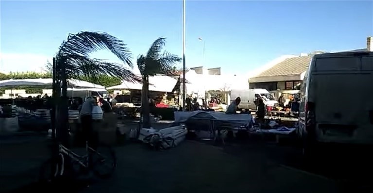 Mercato viale Aldo Moro Mercato viale Aldo Moro