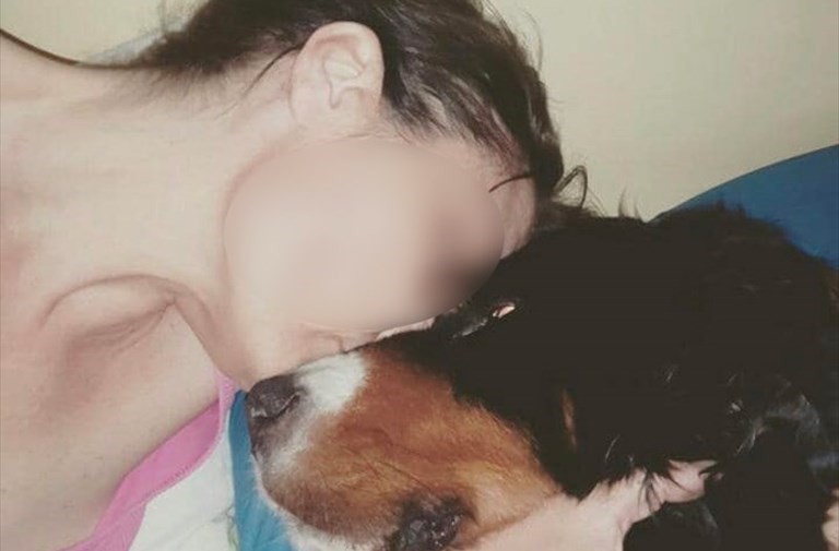 Giovanna con il suo cane Giovanna con il suo cane