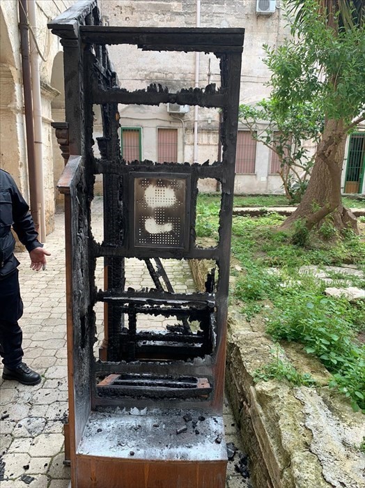L'incendio della cappella dell'ospedale di Manduria