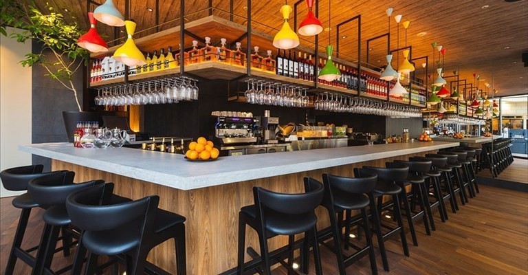 Bar Bar