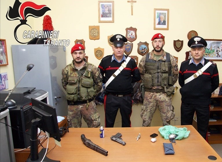 Le armi sequestrate Le armi sequestrate