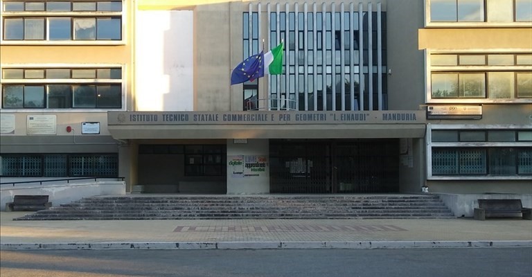 Istituto Einaudi Manduria Istituto Einaudi Manduria