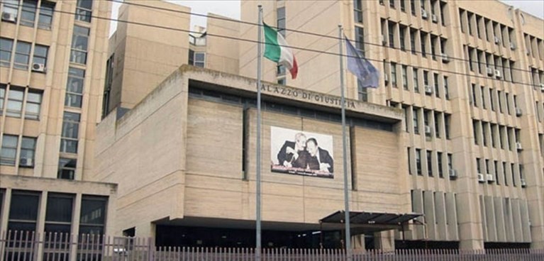 Tribunale d Lecce Tribunale d Lecce