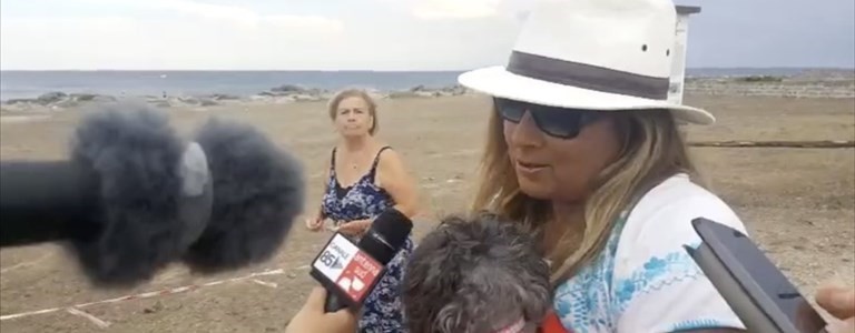 Romina Power a Torre Colimena per difendere il mare dallo scarico del depuratore