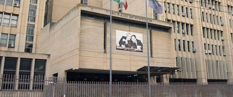 Tribunale d Lecce Tribunale d Lecce