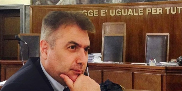 L’avvocato Davide Parlatano L’avvocato Davide Parlatano