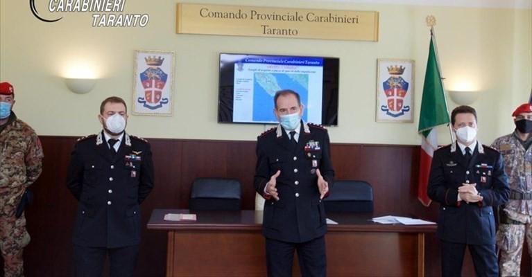 La conferenza stampa dei carabinieri La conferenza stampa dei carabinieri