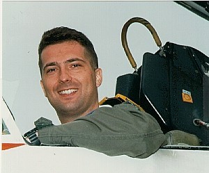 Precipita l&#039;Harrier, il top gun di Grottaglie ripescato in Calabria