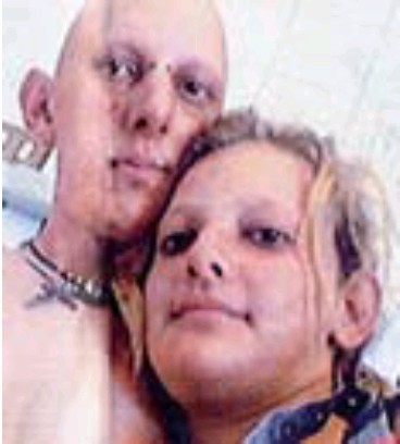 �Facebook? Ma Sara non sa usare il pc� Parla il fratello Claudio Scazzi: �Escludo che lei possa essersi allontanata volontariamente�