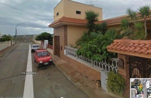 Via Deledda: la casa dell'orrore finisce su Googlemaps
