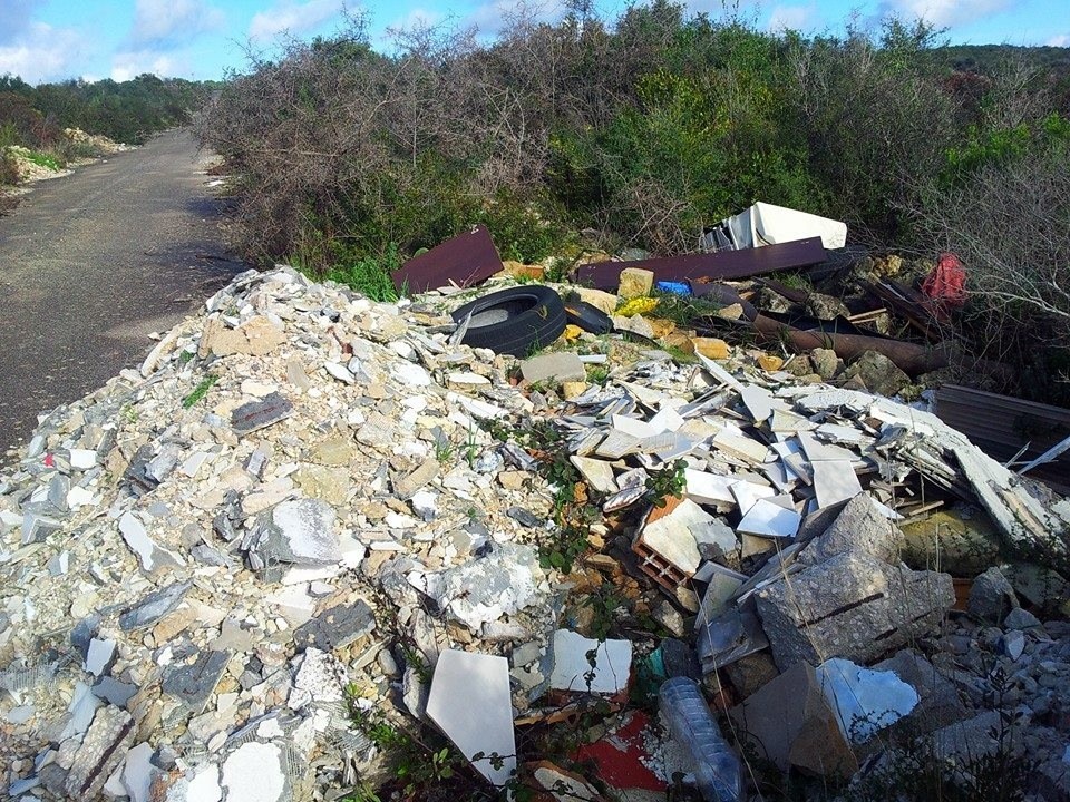 Area protetta o discarica?