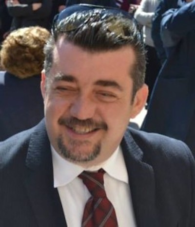 Furto in autogrill, denunciato ex sindaco di Erchie che smentisce