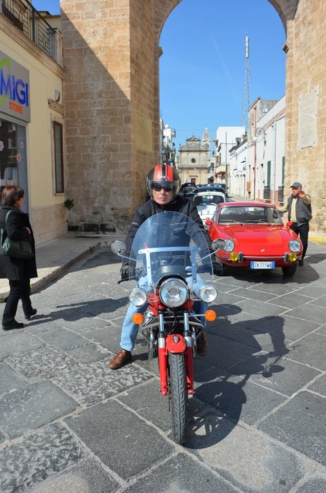 Auto e moto d'epoca invadono Manduria TUTTE LE IMMAGINI