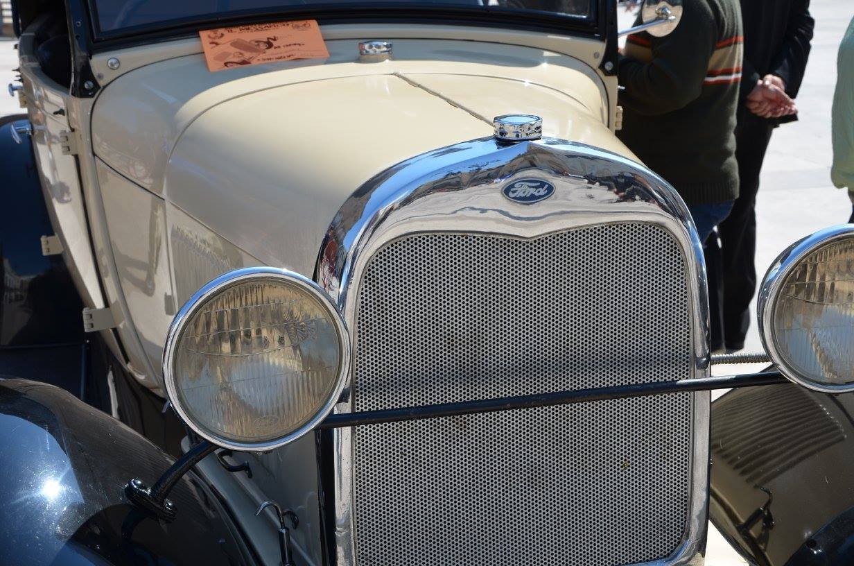 Auto e moto d'epoca invadono Manduria TUTTE LE IMMAGINI
