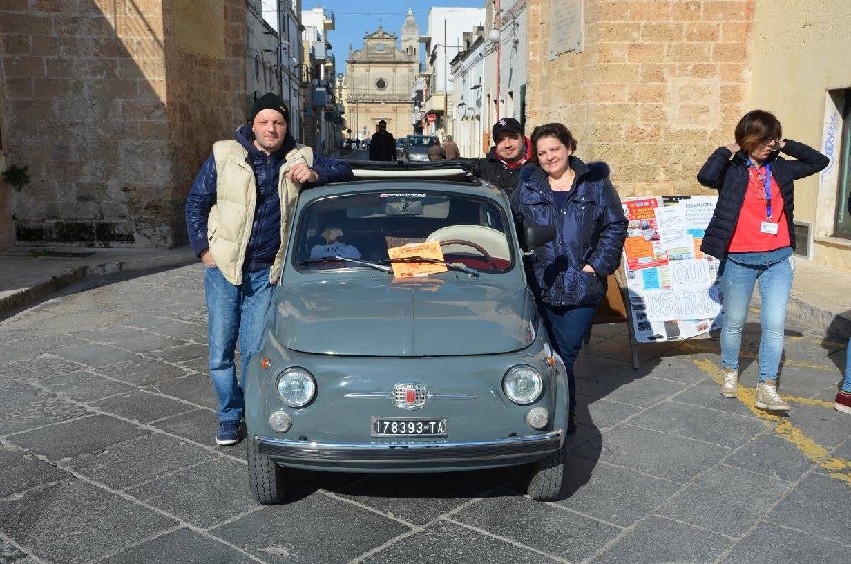 Auto e moto d'epoca invadono Manduria TUTTE LE IMMAGINI