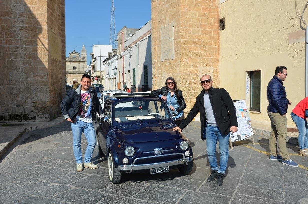 Auto e moto d'epoca invadono Manduria TUTTE LE IMMAGINI