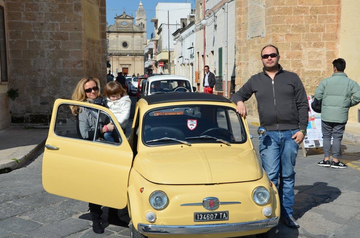 Auto e moto d'epoca invadono Manduria TUTTE LE IMMAGINI