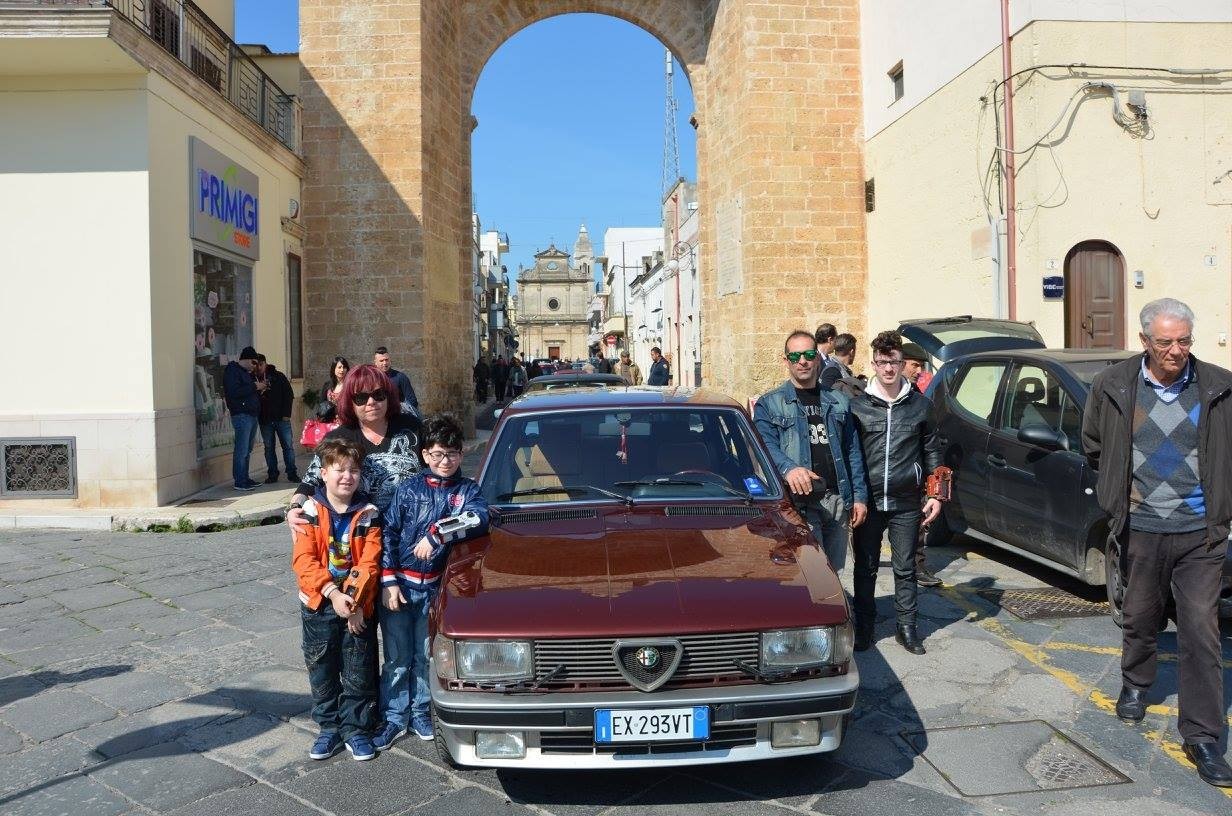 Auto e moto d'epoca invadono Manduria TUTTE LE IMMAGINI