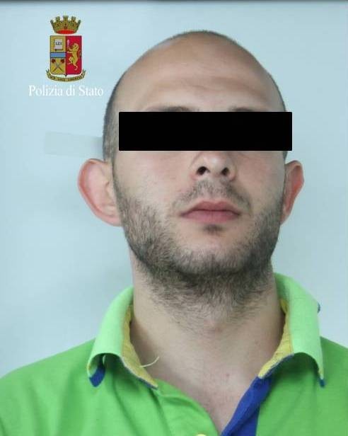 La mafia a Taranto:�ascolta l'audio del rito di affiliazione -�NOMI e FOTO degli arrestati