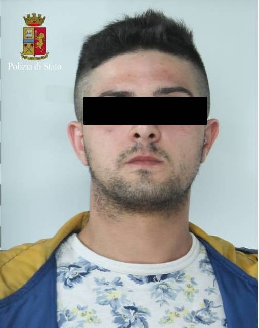 La mafia a Taranto:�ascolta l'audio del rito di affiliazione -�NOMI e FOTO degli arrestati