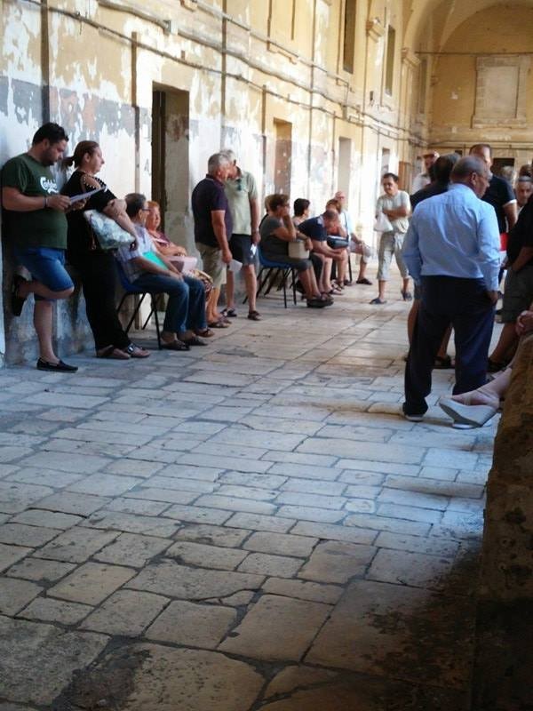 Ufficio tributi sull�orlo di una crisi di nervi